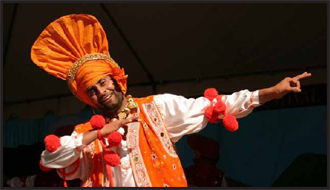 Bhangra dancer at Punjabi American Festival